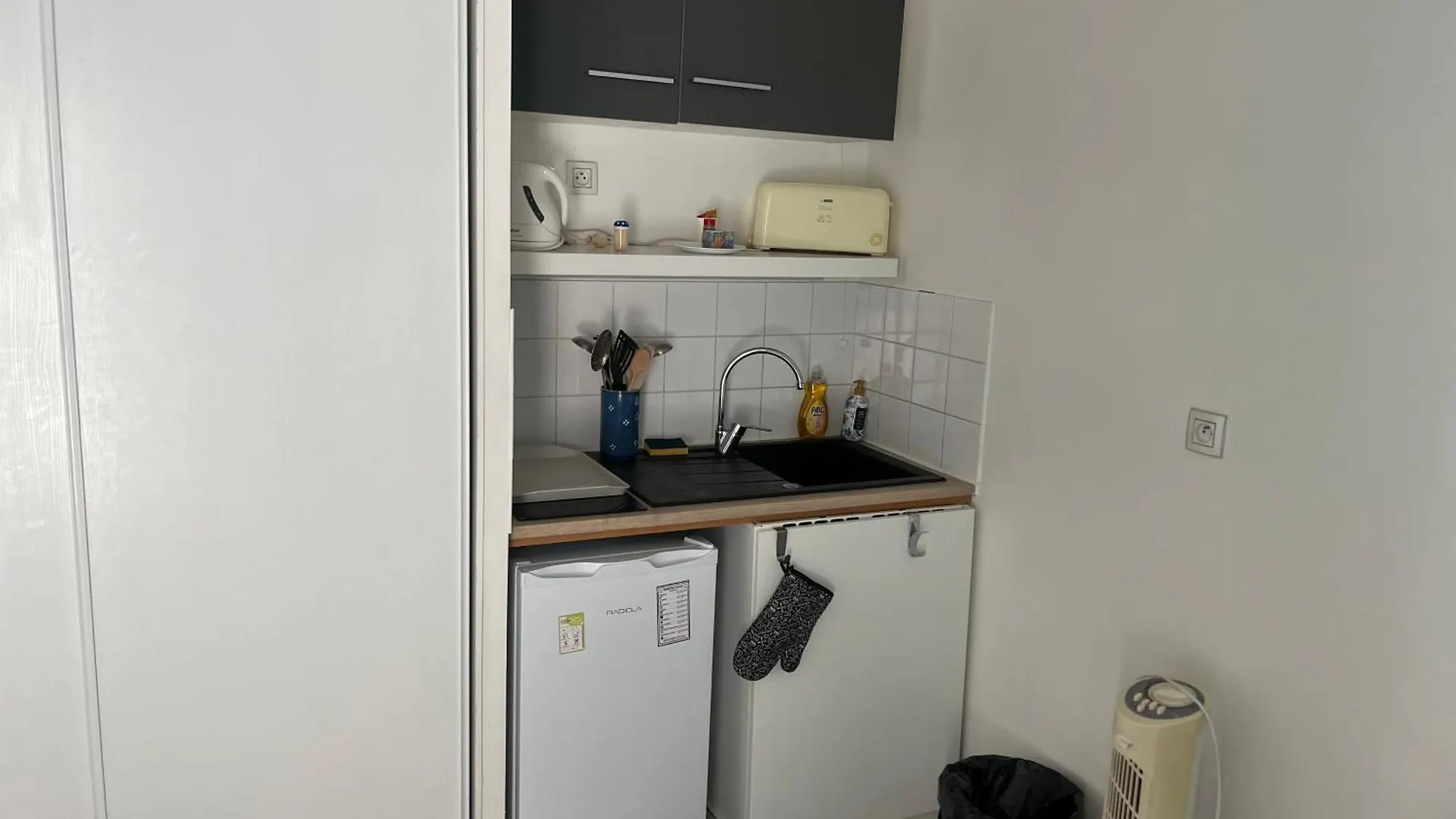 Apartmán Studio Et Box 2 Arrets Tram Partdieu, 4 Du Groupama Stadium Avec Le Tramway T3 Villeurbanne